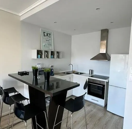 The Cale - Porto, Sa Da Bandeira Порту